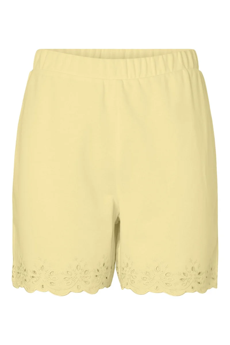 Pieces - Pcchilli Summer Broderi Shorts - 5043112 French Vanilla