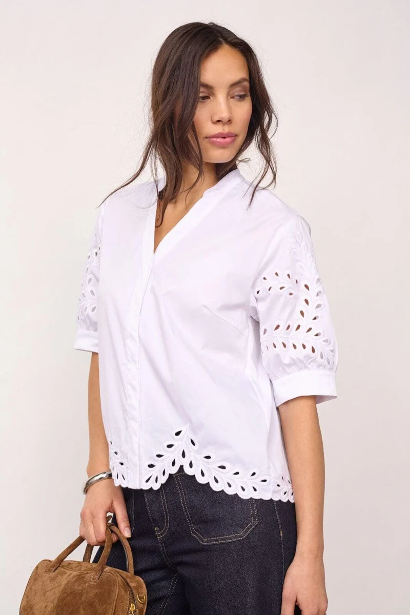 Co´Couture - Poppycc Emb. V-Shirt 500102 - 10001 - White