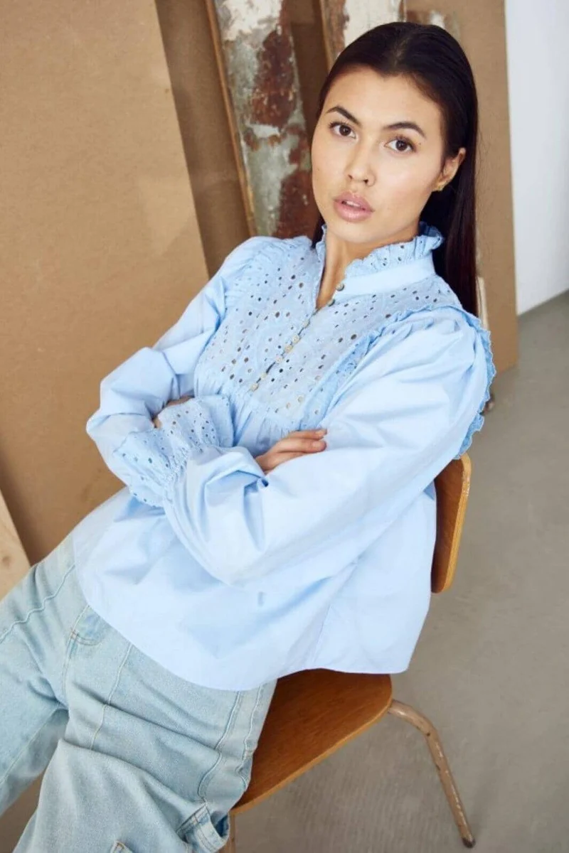 Noella - Jaelynn Blouse - 016 Light Blue