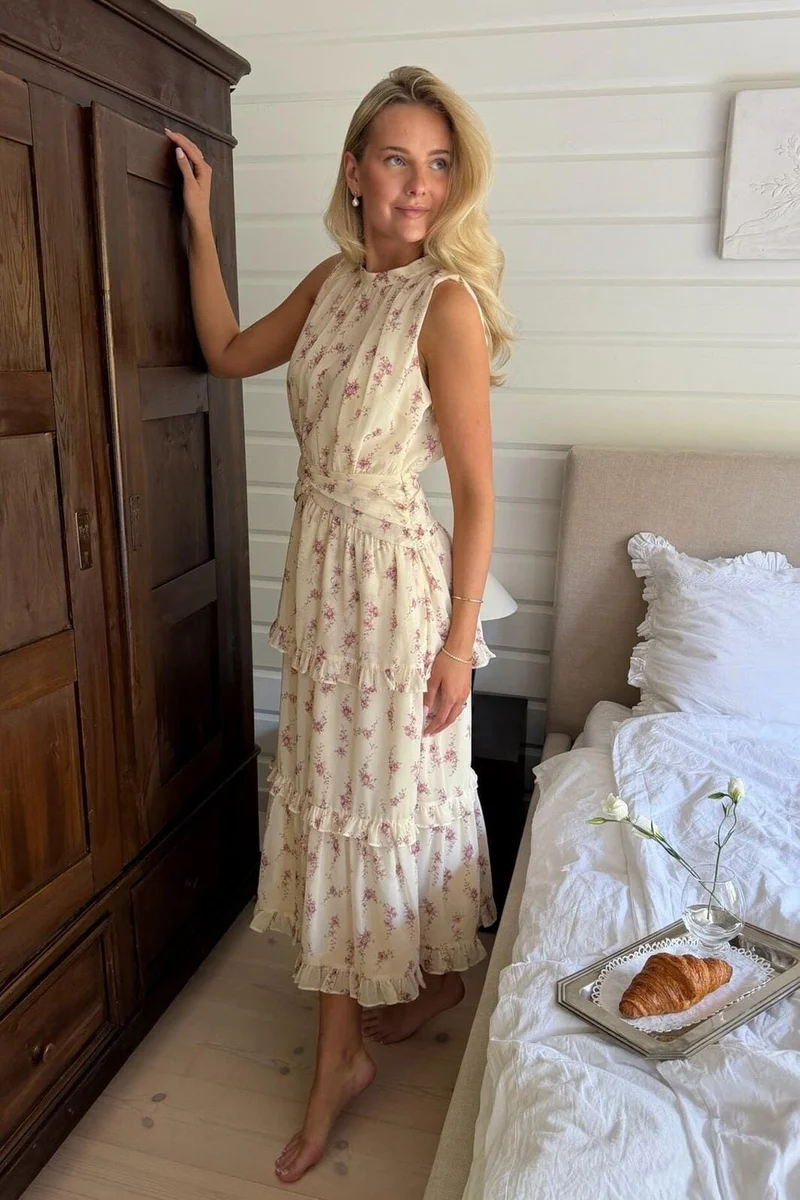 BYIC - Jasminic Long Dress A25265 - Off White Vintage Rose