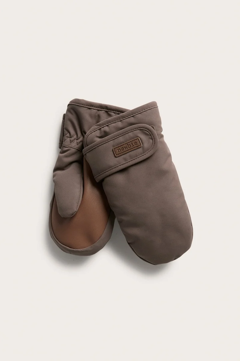 Kids brown lined mittens