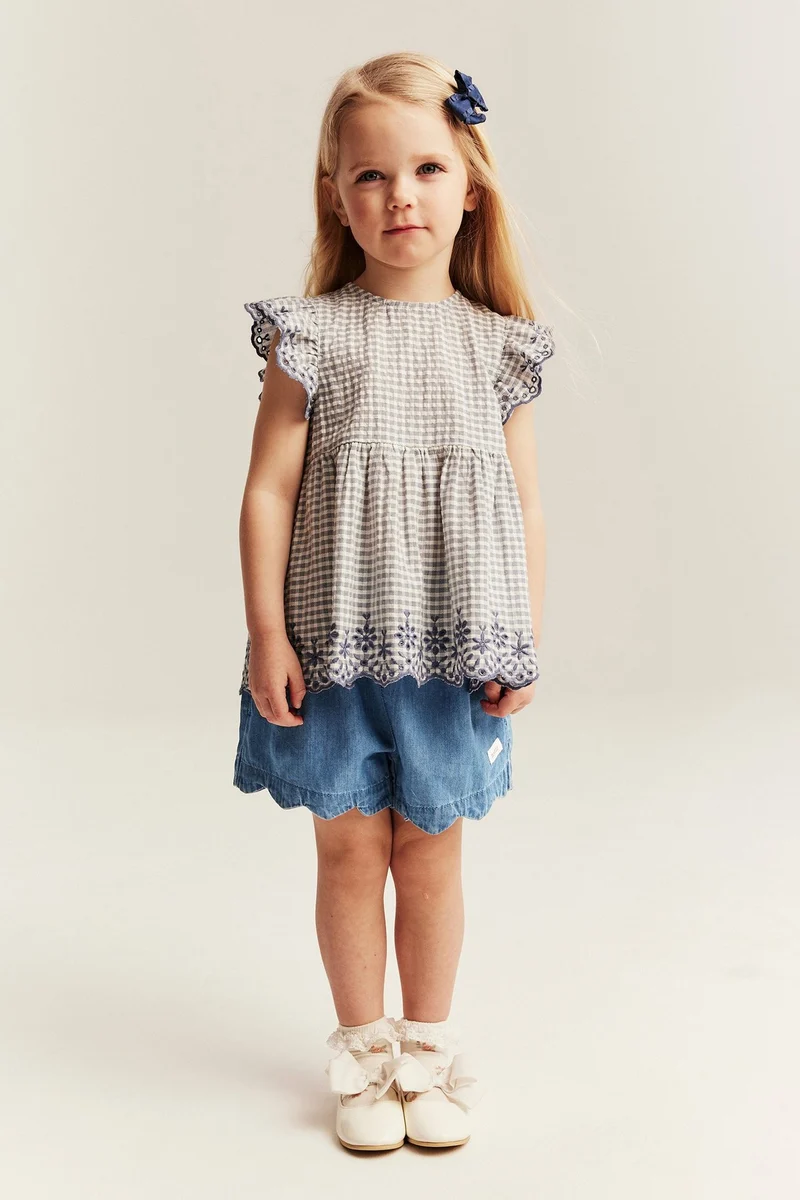 Kids blue woven denim shorts