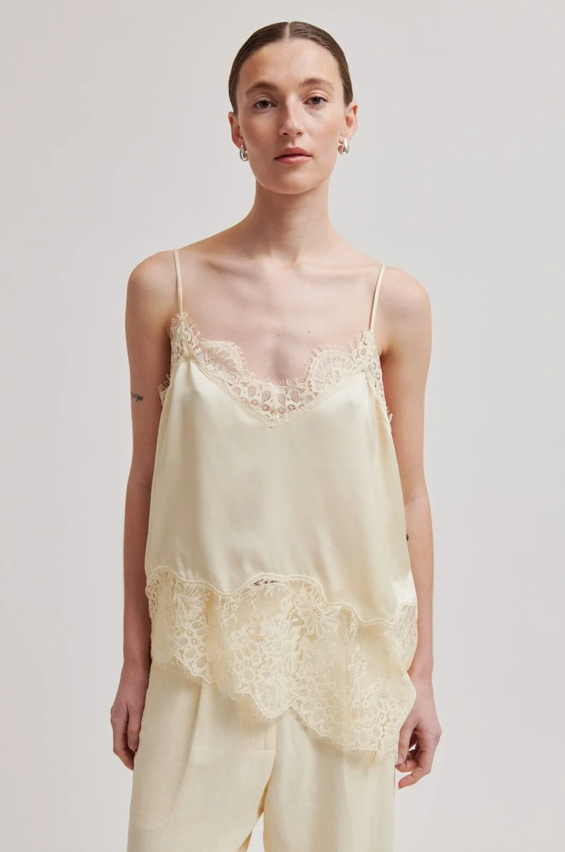 Second Female - Wilina Strap Top 60866 - 2063 Alabaster Gleam