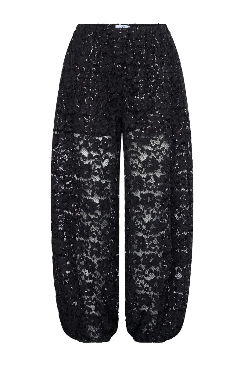 Love & Divine - Love1525-1 20237 - 001 - Black Lace Sequins